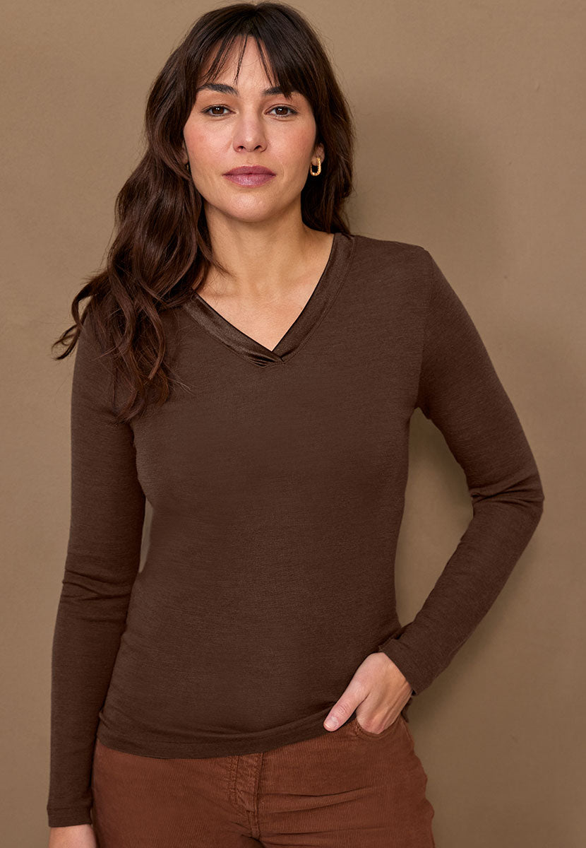 Chiara V-Neck Long Sleeve Merino Top - Praline Front Alt View