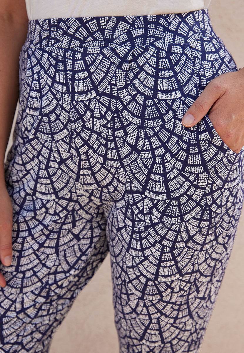 Ellen Pull On Jersey Trouser Comfortable On-Trend Elasticated Waistband Detail