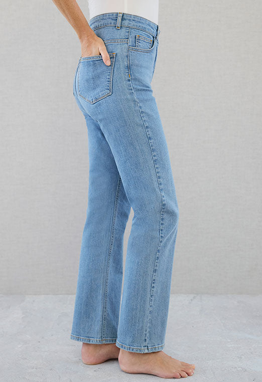 Gloria Straight Leg Jean - Light Denim