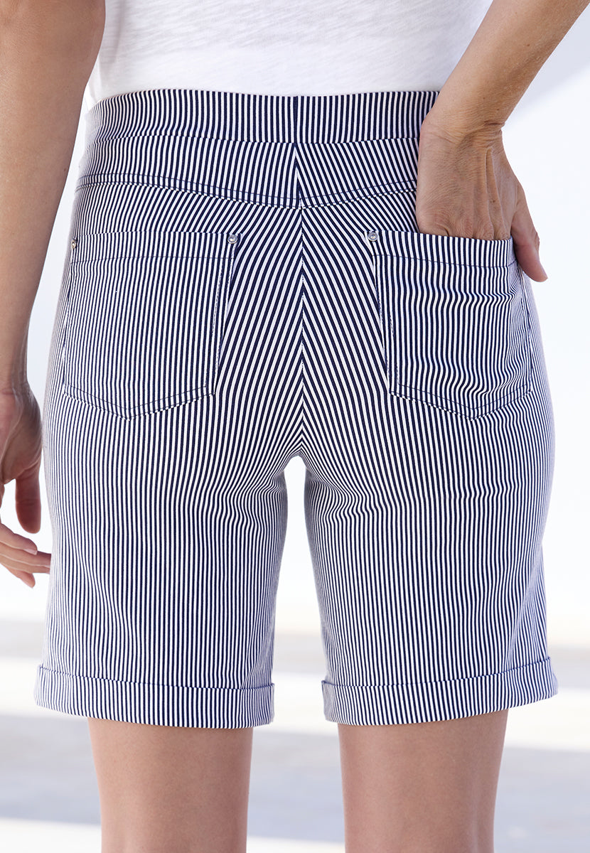 Hayley Pull on Stretch Shorts - Navy Stripe
