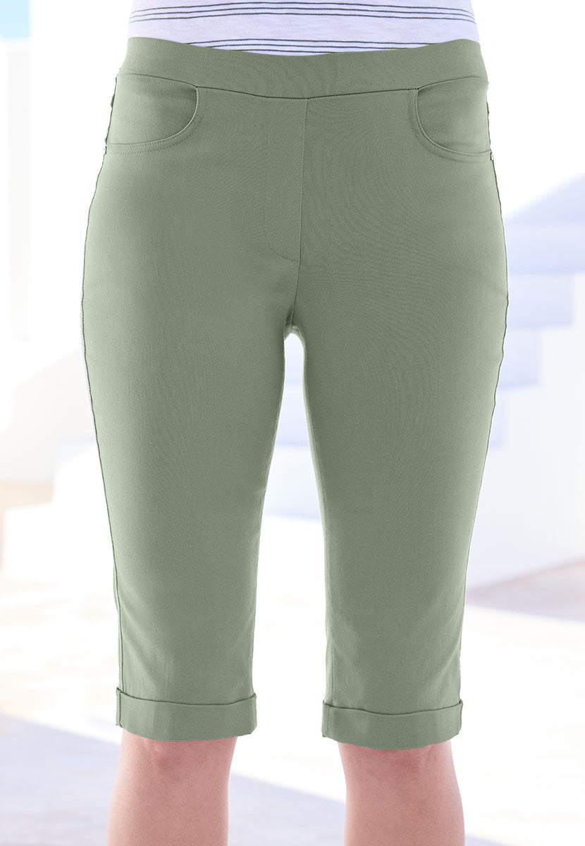 Hayley Pull on Stretch Over the Knee Shorts - Soft Khaki