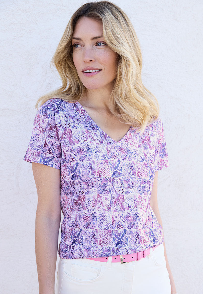 Jody Short Sleeve V-Neck Cotton Top - Soft Purple Print