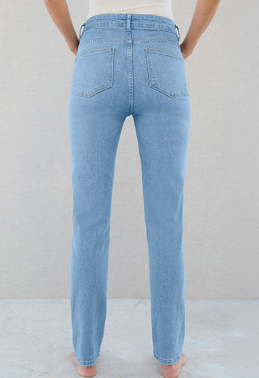 Layla Slim Leg Jean - Light Denim
