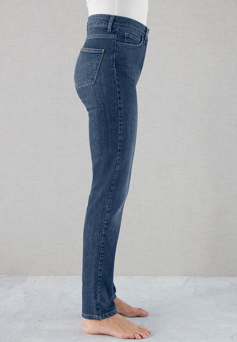Layla Slim Leg Jean - Mid Denim