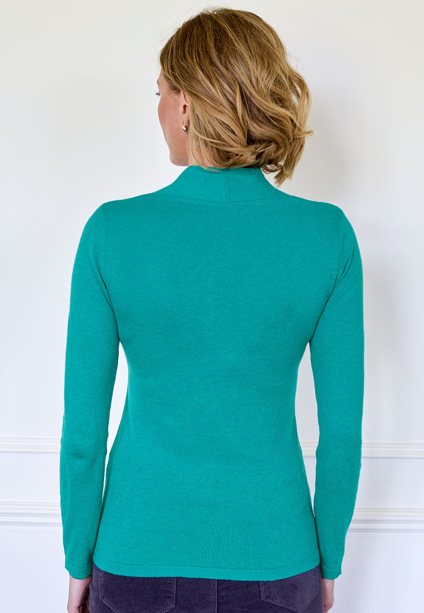 Lorena Merino Long Sleeve Jumper - Sea Green Favourite Style As a Jumper Super Soft Merino and Silk Blend Narrow V-Neck Double Layered At The Front Back View