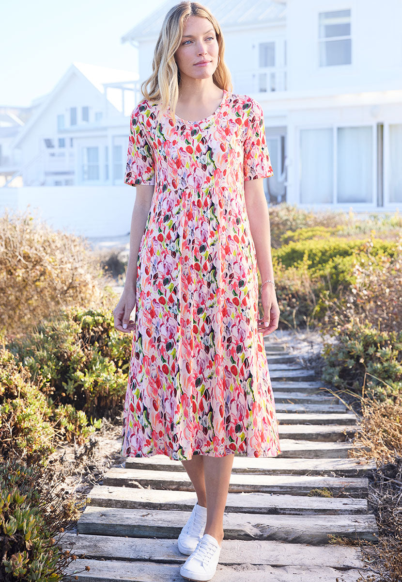 Lucy Short Sleeve Pull on Jersey Midi Dress - Capri Print