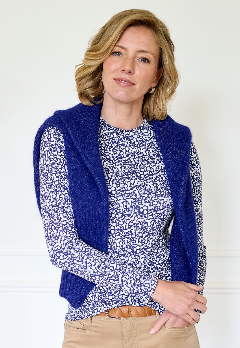 Bobbi Long Sleeve Frill Top - Navy Print