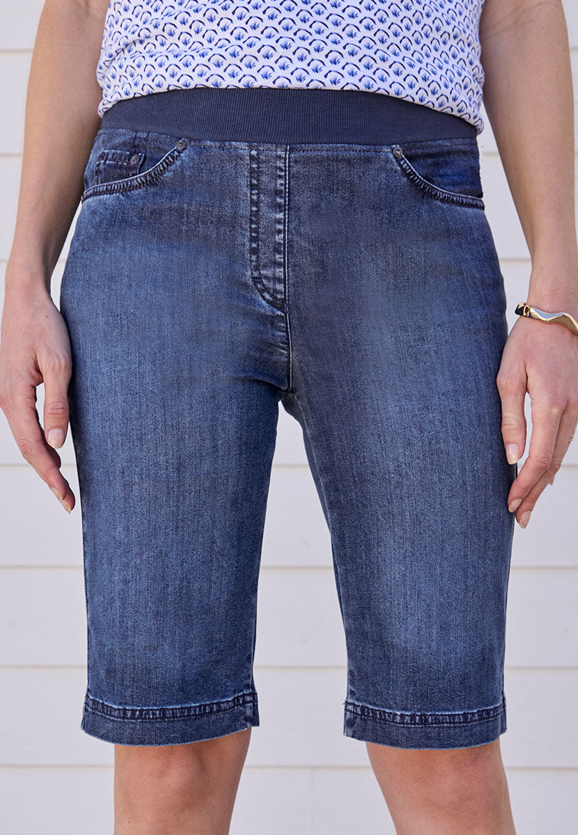 BRAX Pamina Pull on Shorts - Mid Denim Dark Blue Elasticated Waist With Five Pocket Styling Front Close View