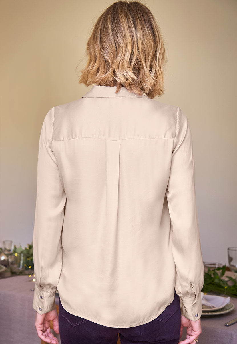Saskia Collared Satin Shirt - Oyster
