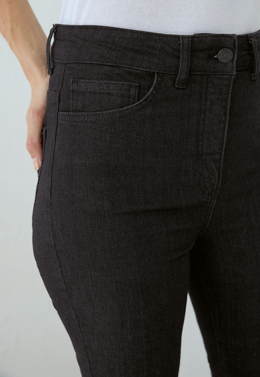  Sophia Slim Leg Jean - Black Front Close