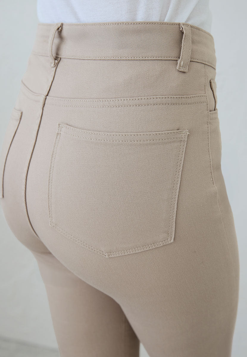 Sophia Slim Leg Jean - Natural Back Close