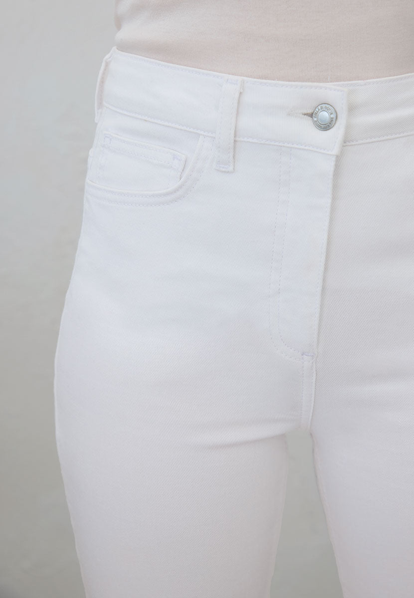 Sophia Slim Leg Jean - White Front Close