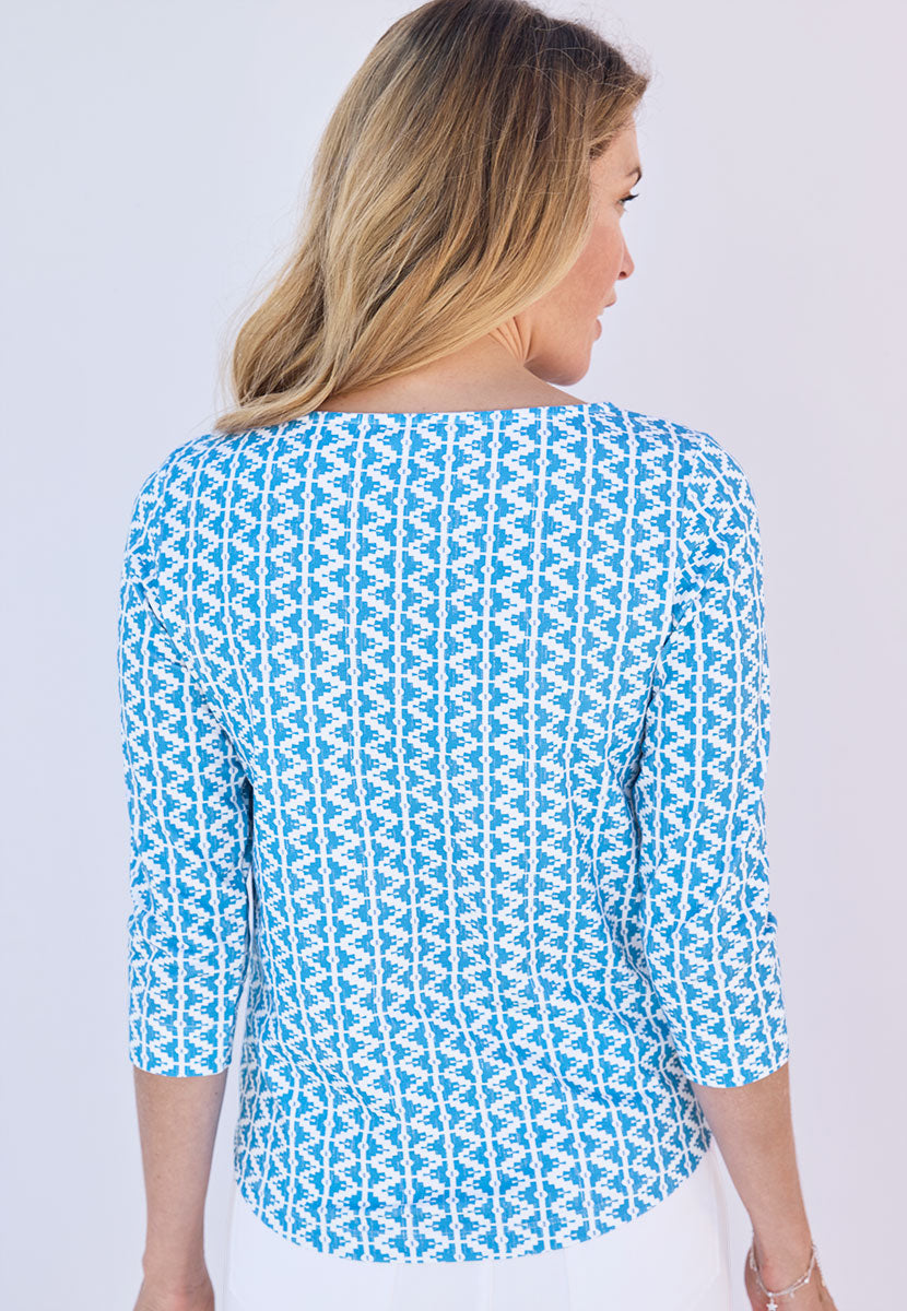 Suzi 3/4 Sleeve Boat Neck Cotton Top - Cotton Blue Print