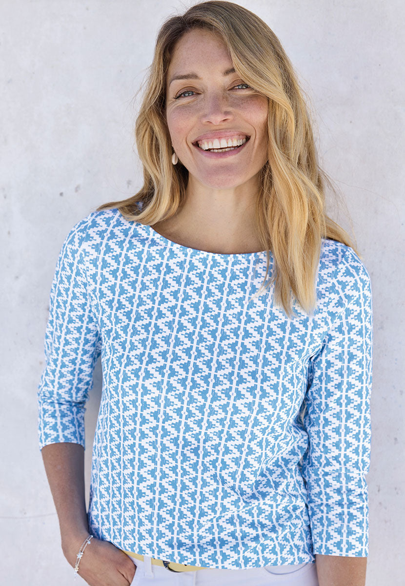 Suzi 3/4 Sleeve Boat Neck Cotton Top - Cotton Blue Print