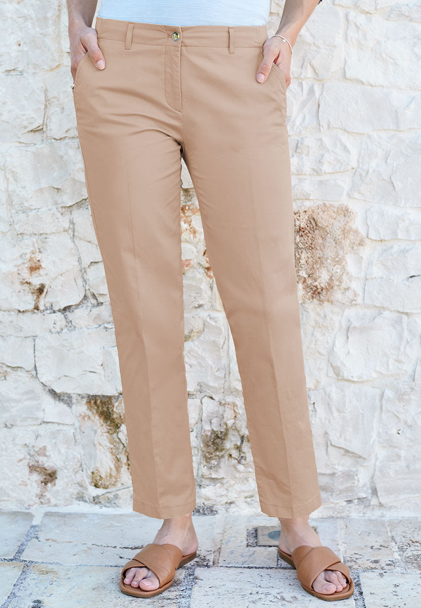 BRAX Modern Tapered Leg Ankle Grazer Cotton Chino - Warm Almond Zip Fly & Button in 27 Inch Leg Stretch Fabric with Belt Loops Front Alt