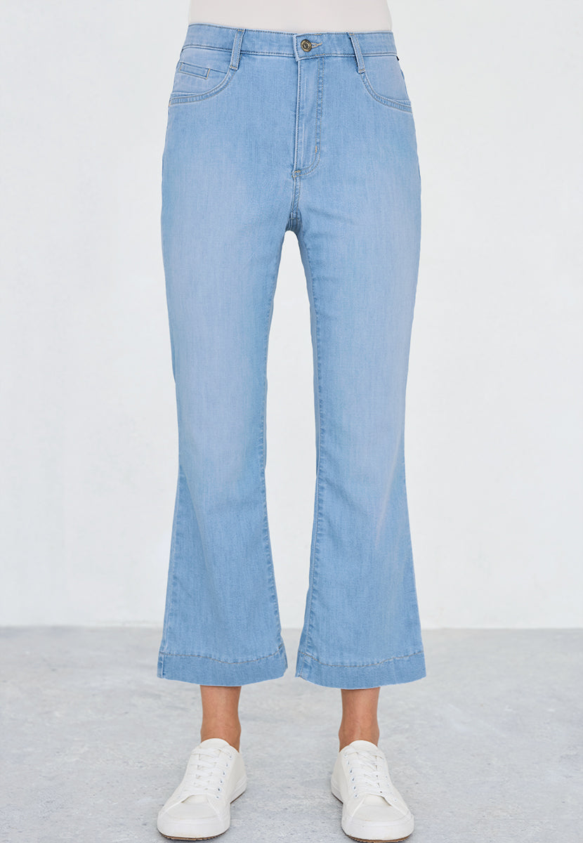 BRAX Kick Flare Jean - Light Denim