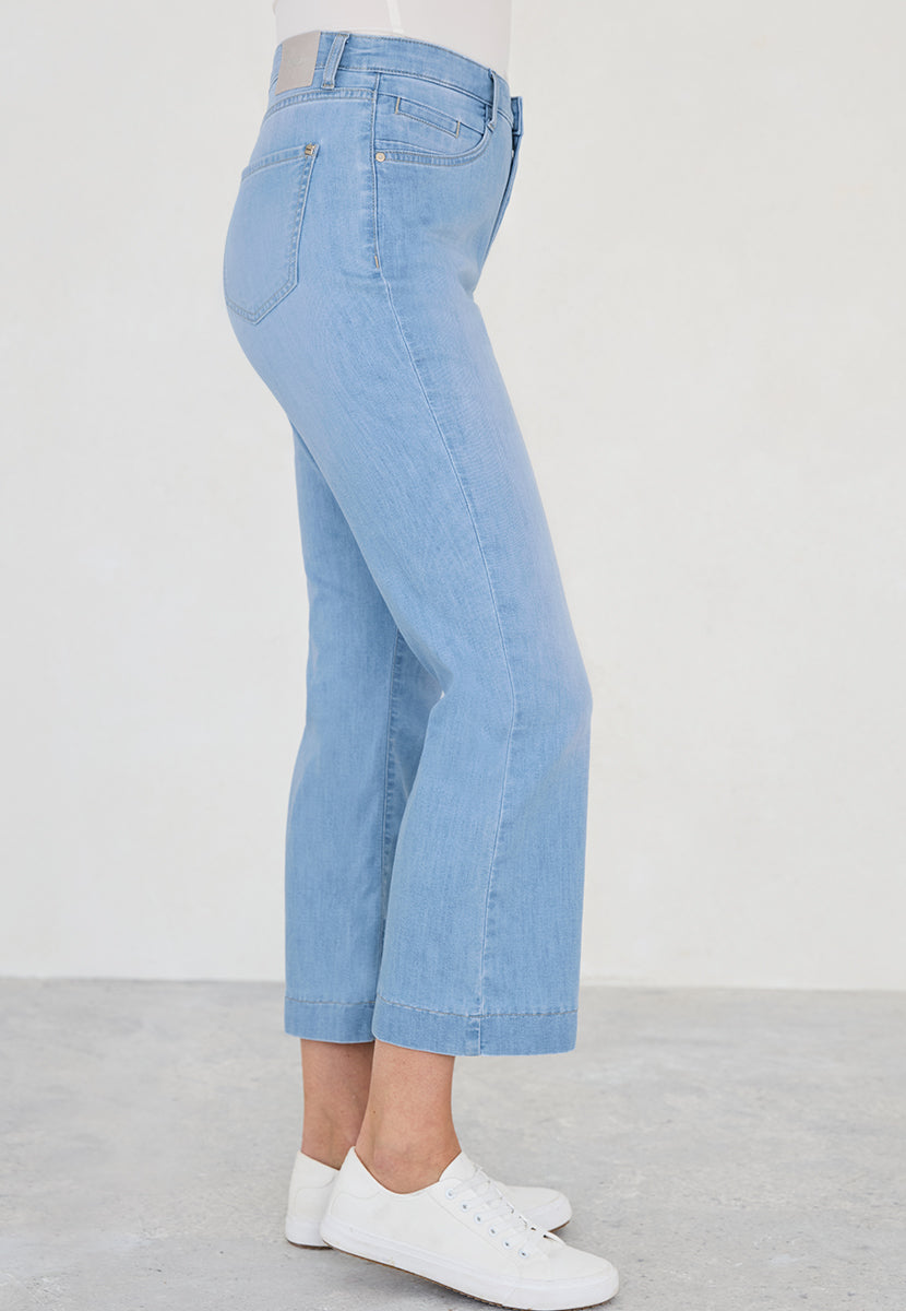 BRAX Kick Flare Jean - Light Denim