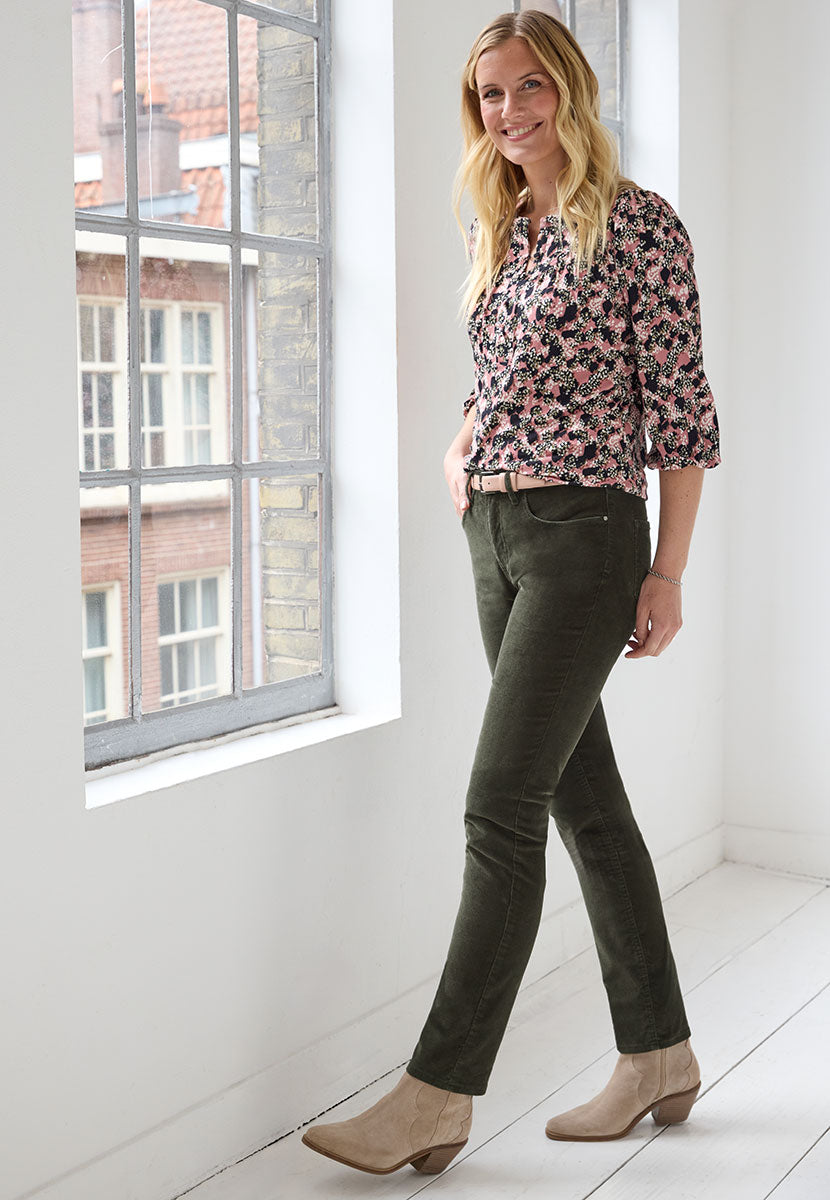 BRAX Premium Cord Mary Fit Trouser 30 Inch Leg - Khaki Stretchy Needlecord For Great Shape Retention Flattering Modern Five Pocket Zip and Fly