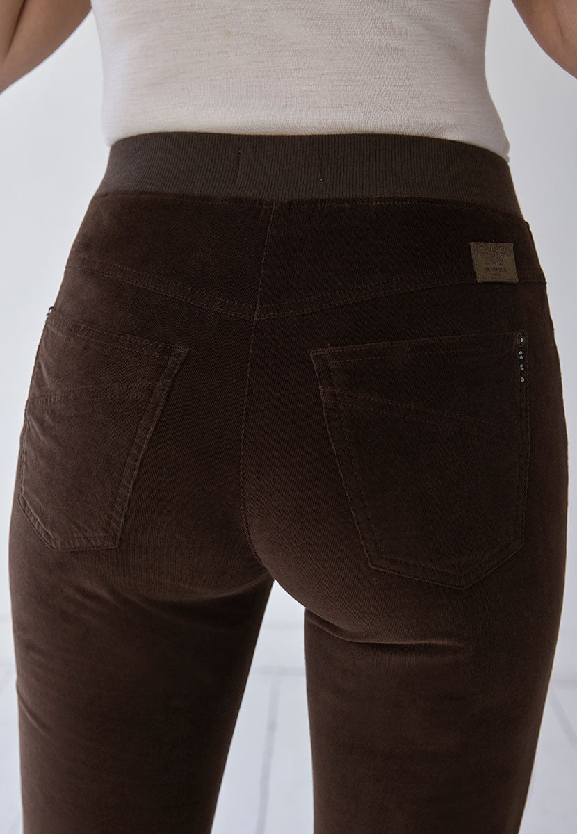 BRAX Pamina Fine Cord Trouser - Chocolate