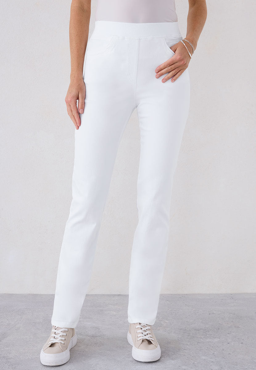 BRAX Pamina Straight Leg Pull on Elasticated Waist Trouser - White