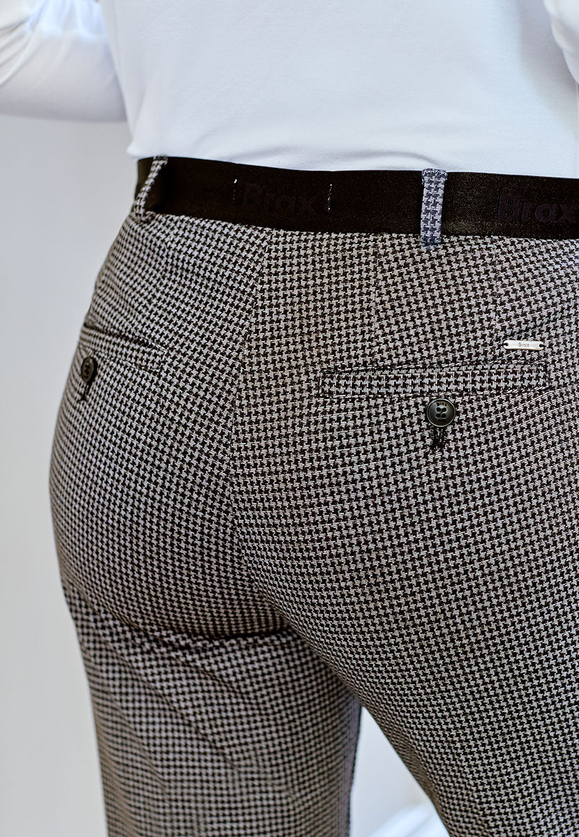 BRAX Mona Tapered Leg Trouser 28 Inch Leg - Black Dogtooth Smart Tailored Look with Elasticated Waist For Comfort Button and Zip Fly Faux Back Pockets Back Detail View