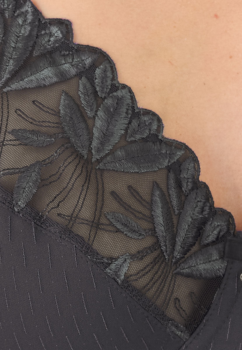 PRIMA DONNA Orlando Full Cup Bra - Charcoal Front Detail View