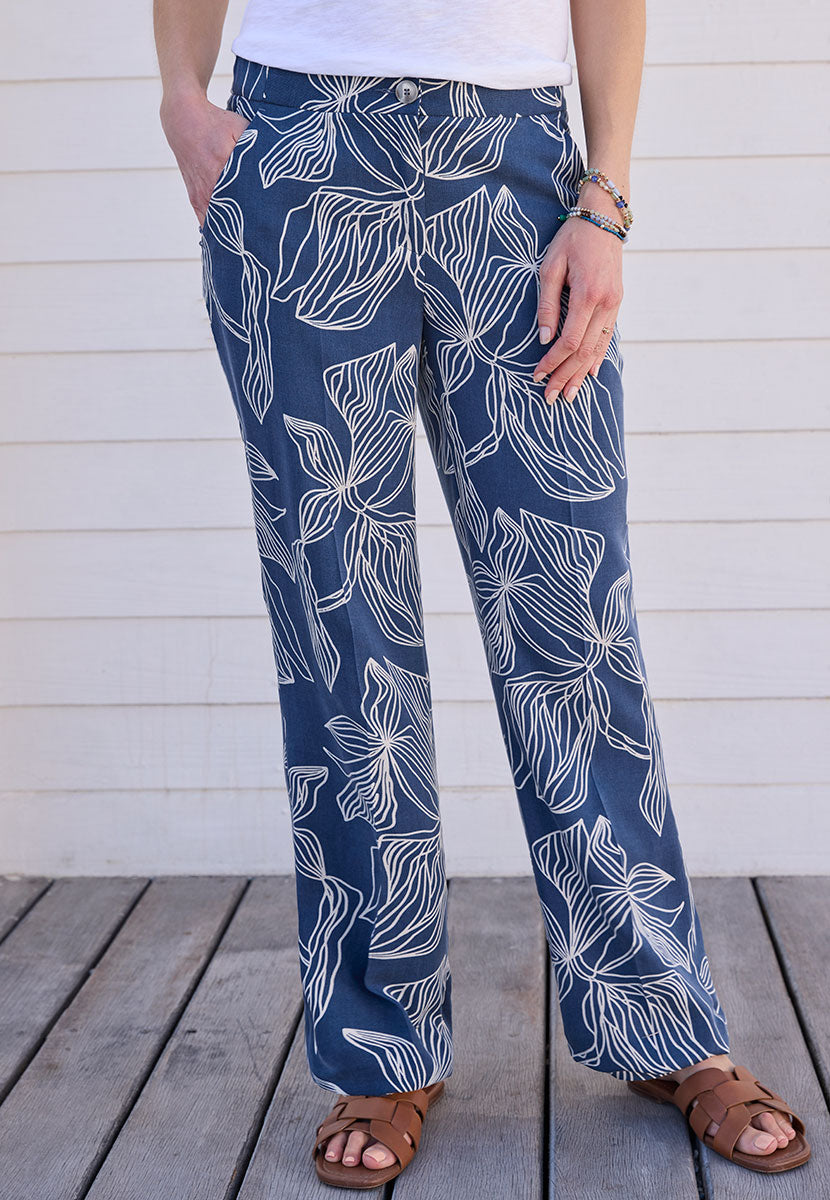 Toni Luisa Wide Leg Tailored Trouser - Navy Trevi Print Flattering Line with Easy Wear For Smart Or Casual Styling with Fly Front Pockets and Front Creases front Alt View