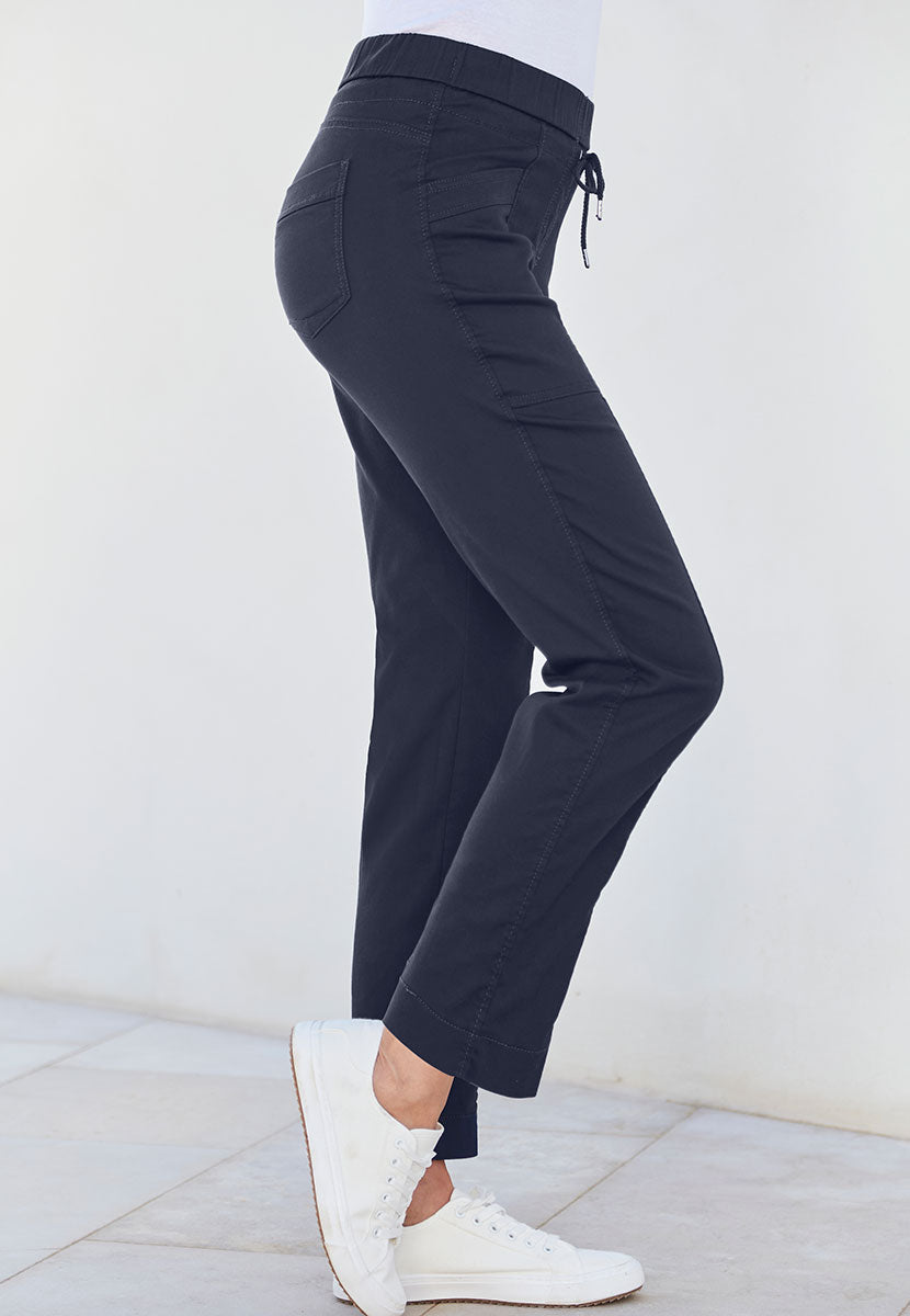 TONI Sue Tapered Trouser - Dark Navy